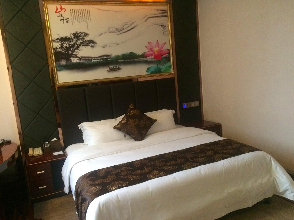 Lavande Hotel Wuhan Railway Station Dış mekan fotoğraf